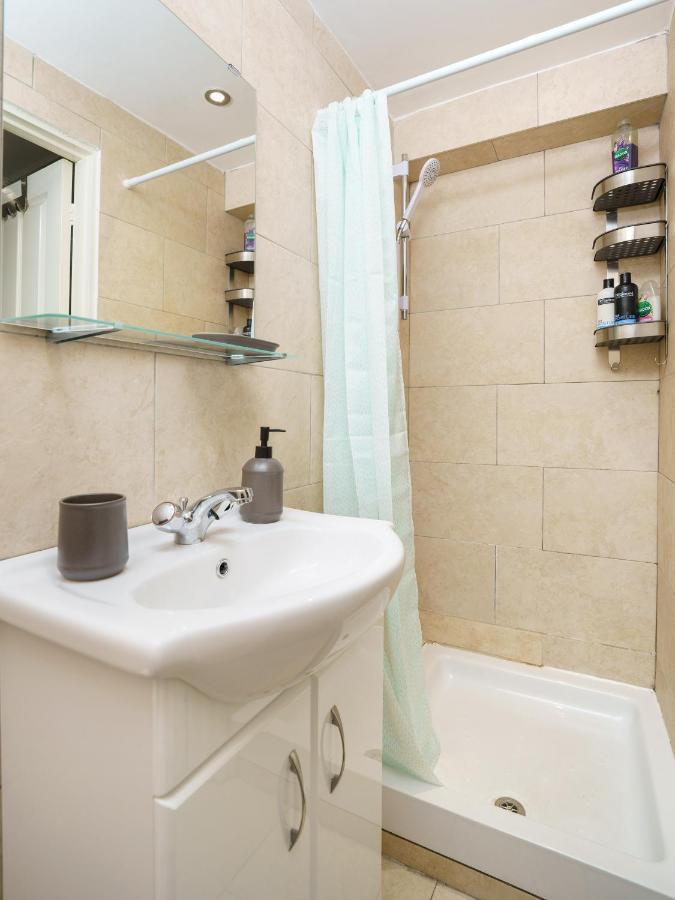 Kensington Nest Serviced Studio 2 London Exterior foto